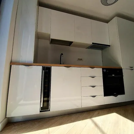 Modern In New Building Апартаменти Бухарест
