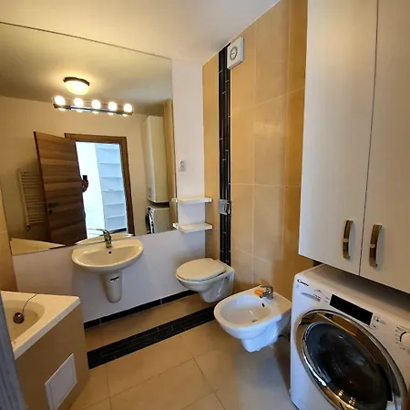 Apartment Modern In New Building Bucharest